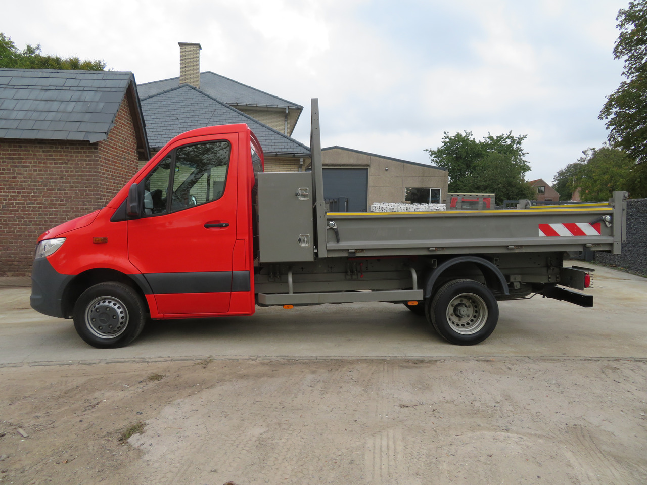 Mercedes-Benz Sprinter 514cdi - قلاب صغير: صور 4 Mercedes-Benz Sprinter 514cdi - قلاب صغير: صور 4