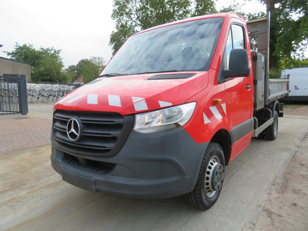 Mercedes-Benz Sprinter 514cdi - قلاب صغير: صور 3 Mercedes-Benz Sprinter 514cdi - قلاب صغير: صور 3