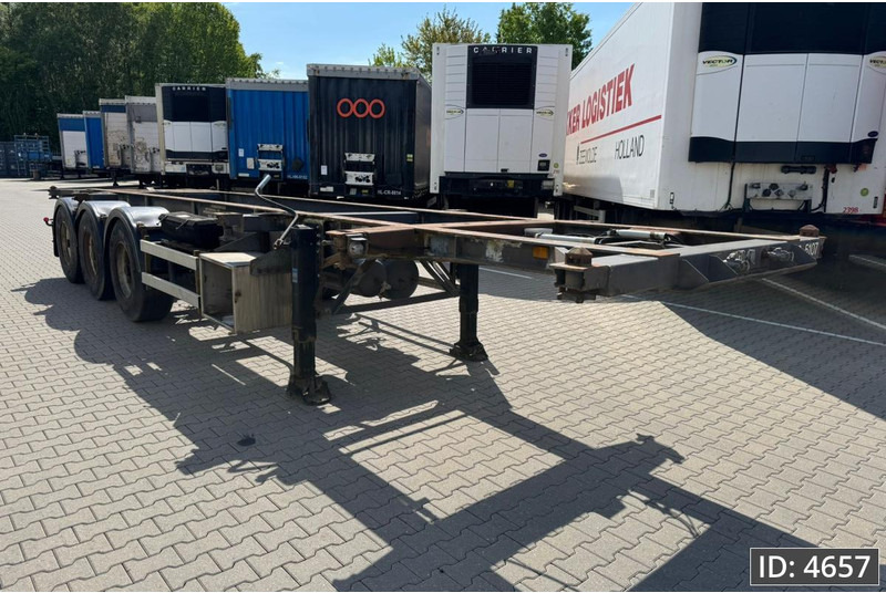 DESOT 3AT / 20-30 ft / BPW - شاحنات الحاويات / جسم علوي قابل للتغيير نصف مقطورة: صور 4 DESOT 3AT / 20-30 ft / BPW - شاحنات الحاويات / جسم علوي قابل للتغيير نصف مقطورة: صور 4