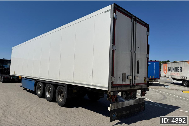 Krone SD / Carrier Vector 1550 / Palletbox / BPW Drum - مبردة نصف مقطورة: صور 2 Krone SD / Carrier Vector 1550 / Palletbox / BPW Drum - مبردة نصف مقطورة: صور 2