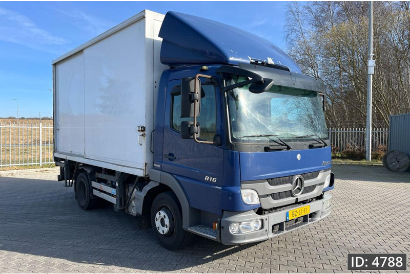 Mercedes-Benz Atego 816 Day Cab, Euro 5, BDF / EPS automatic / standklima / Hydraulic system - شاحنات الحاويات / جسم علوي قابل للتغيير شاحنة: صور 4 Mercedes-Benz Atego 816 Day Cab, Euro 5, BDF / EPS automatic / standklima / Hydraulic system - شاحنات الحاويات / جسم علوي قابل للتغيير شاحنة: صور 4