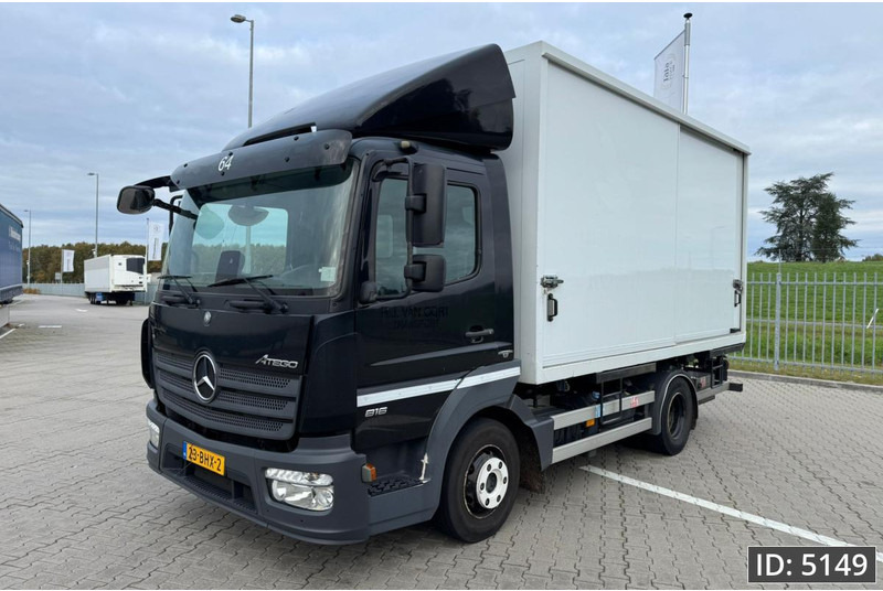 Mercedes-Benz Atego 816 Day Cab, Euro 6, BDF / Automatic / standklima / Hydraulic system - شاحنات الحاويات / جسم علوي قابل للتغيير شاحنة: صور 1 Mercedes-Benz Atego 816 Day Cab, Euro 6, BDF / Automatic / standklima / Hydraulic system - شاحنات الحاويات / جسم علوي قابل للتغيير شاحنة: صور 1