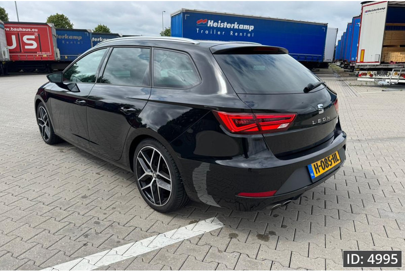 SEAT Leon ST FR 2.0 Euro 6, DSG/Pano/Camera/Keyless/Extra winterset - سيارة: صور 2 SEAT Leon ST FR 2.0 Euro 6, DSG/Pano/Camera/Keyless/Extra winterset - سيارة: صور 2