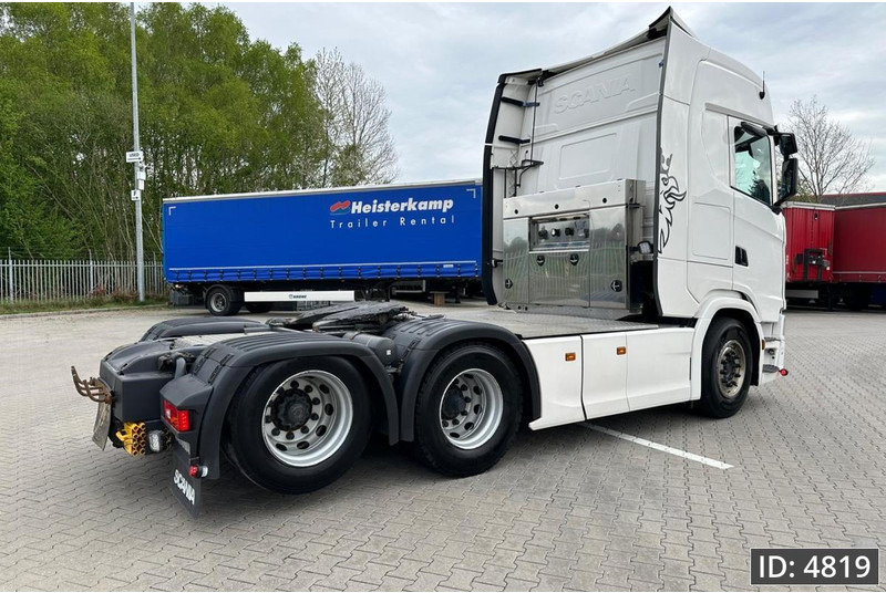 Scania S650 Topline, Euro 6, 6x2 / Retarder / Standklima / PTO / Leather / Sliding 5th wheel, Intarder - شاحنة جرار: صور 3 Scania S650 Topline, Euro 6, 6x2 / Retarder / Standklima / PTO / Leather / Sliding 5th wheel, Intarder - شاحنة جرار: صور 3