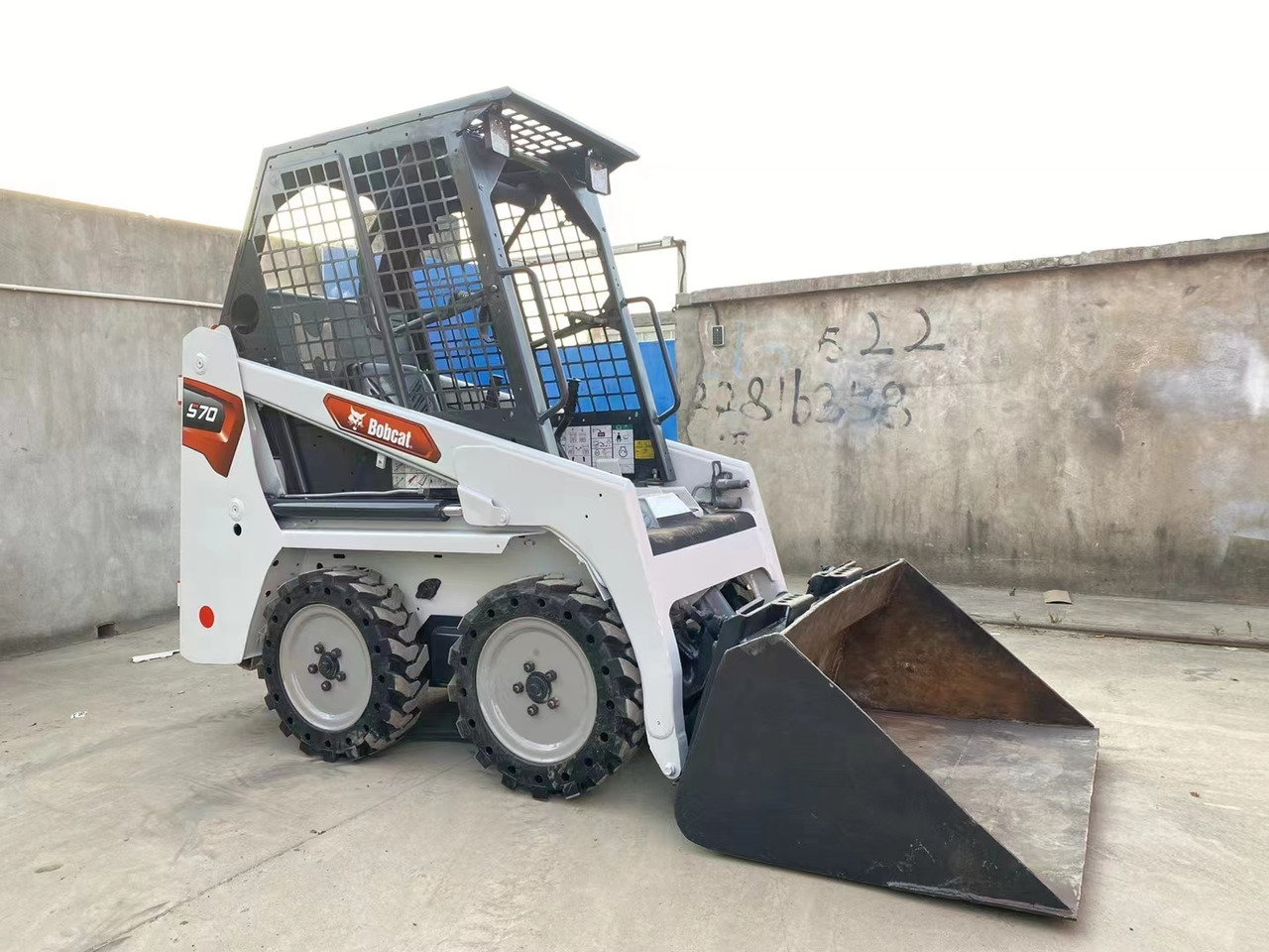 BOBCAT Skid Steer Loader S70 - شيول صغير: صور 3 BOBCAT Skid Steer Loader S70 - شيول صغير: صور 3