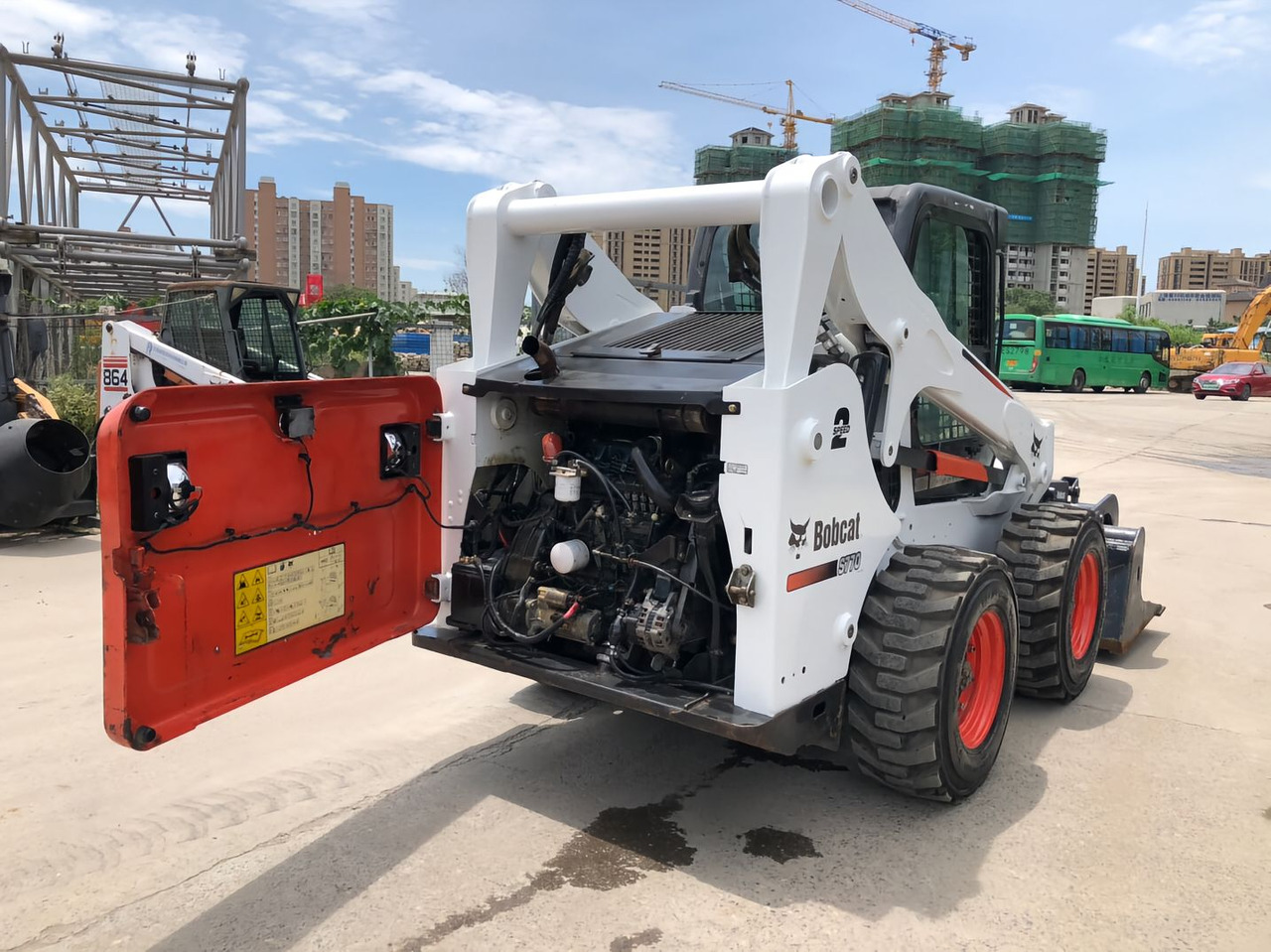 BOBCAT Skid Steer Loader S770 Click for Discount - شيول صغير: صور 2 BOBCAT Skid Steer Loader S770 Click for Discount - شيول صغير: صور 2