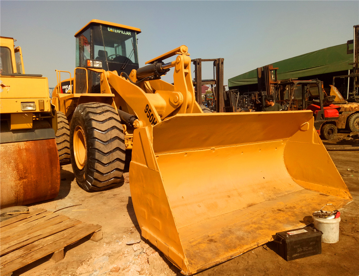 CATERPILLAR Wheel Loader 950H Click Here for Discount - اللودر بعجل: صور 1 CATERPILLAR Wheel Loader 950H Click Here for Discount - اللودر بعجل: صور 1