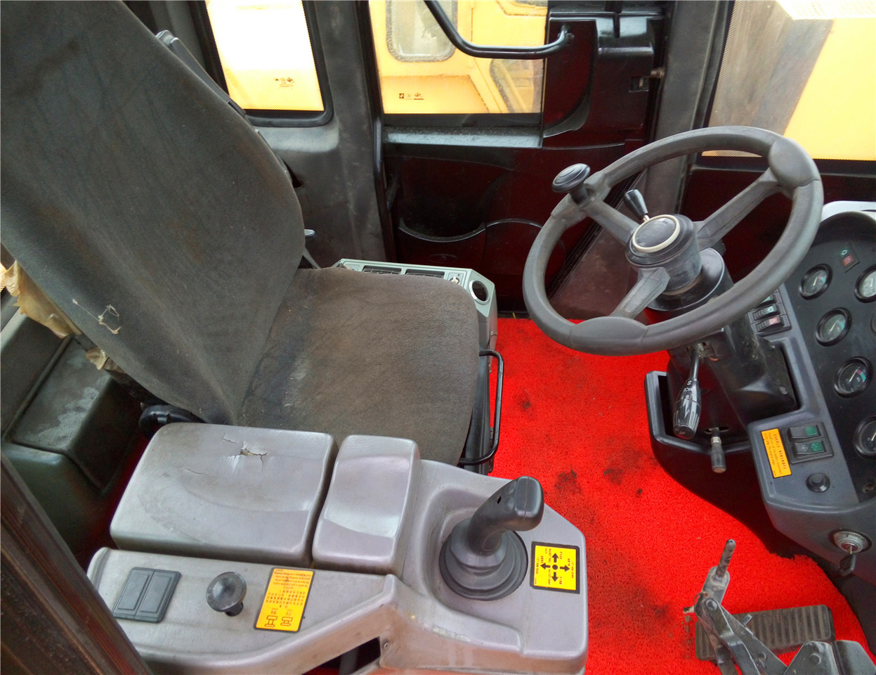 CATERPILLAR Wheel Loader 966H Click Here for Discount - اللودر بعجل: صور 4 CATERPILLAR Wheel Loader 966H Click Here for Discount - اللودر بعجل: صور 4