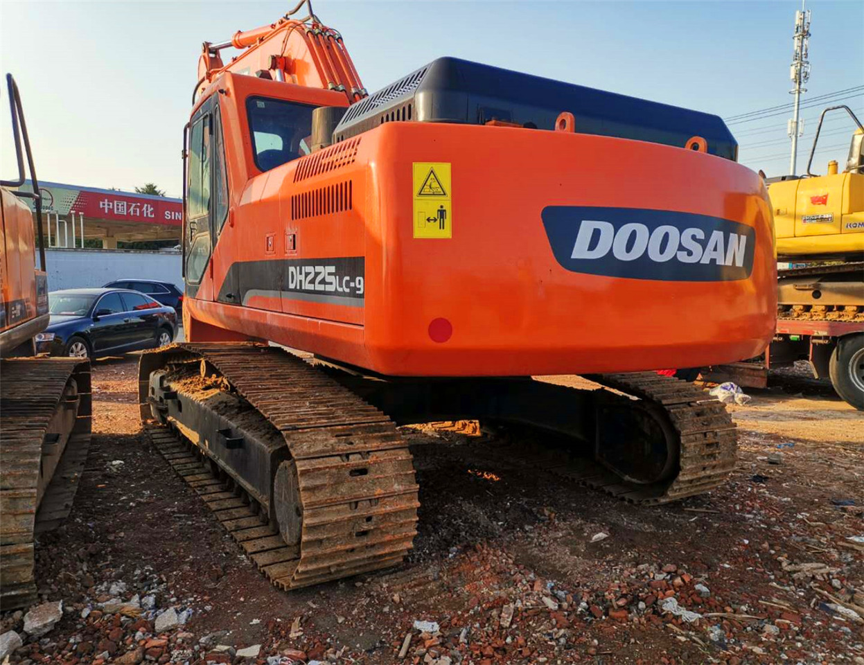 DOOSAN Crawler Excavator DH225 Click Here for Discount - حفارات زحافة: صور 5 DOOSAN Crawler Excavator DH225 Click Here for Discount - حفارات زحافة: صور 5