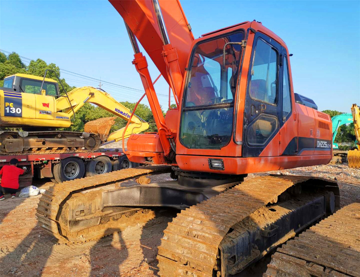 DOOSAN Crawler Excavator DH225 Click Here for Discount - حفارات زحافة: صور 2 DOOSAN Crawler Excavator DH225 Click Here for Discount - حفارات زحافة: صور 2
