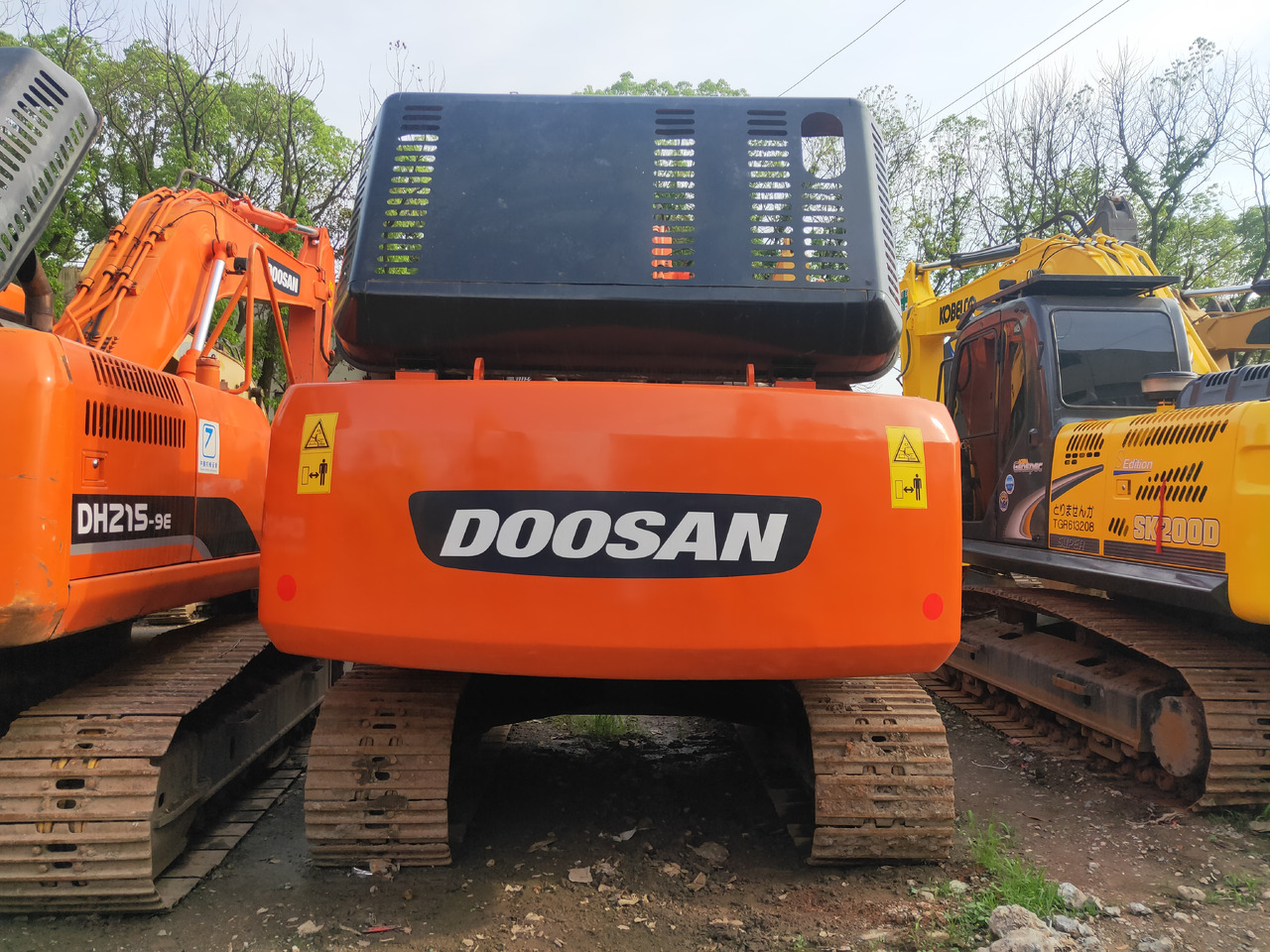 DOOSAN DH215LC-9 - حفارات زحافة: صور 4 DOOSAN DH215LC-9 - حفارات زحافة: صور 4