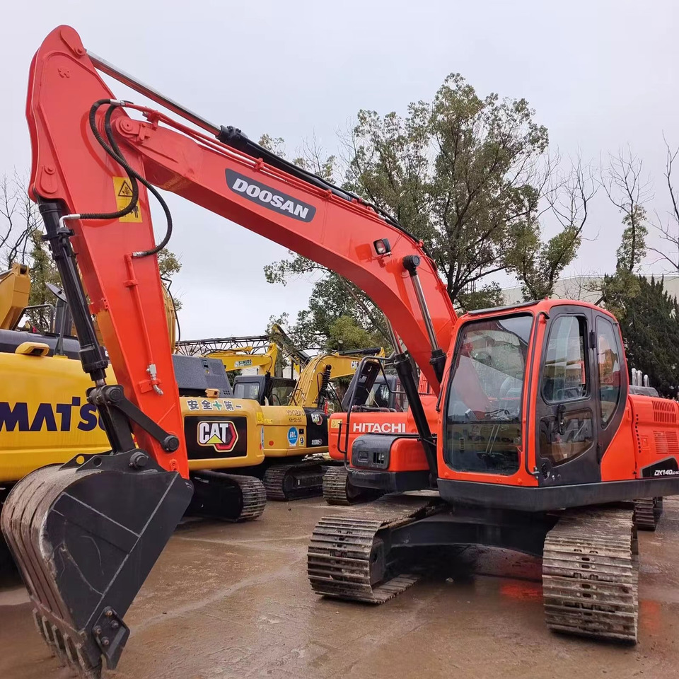 DOOSAN DX140 Crawler excavator Good condition - حفارات زحافة: صور 3 DOOSAN DX140 Crawler excavator Good condition - حفارات زحافة: صور 3