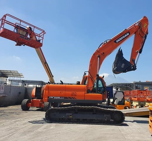 DOOSAN DX225LCA - حفارات زحافة: صور 3 DOOSAN DX225LCA - حفارات زحافة: صور 3