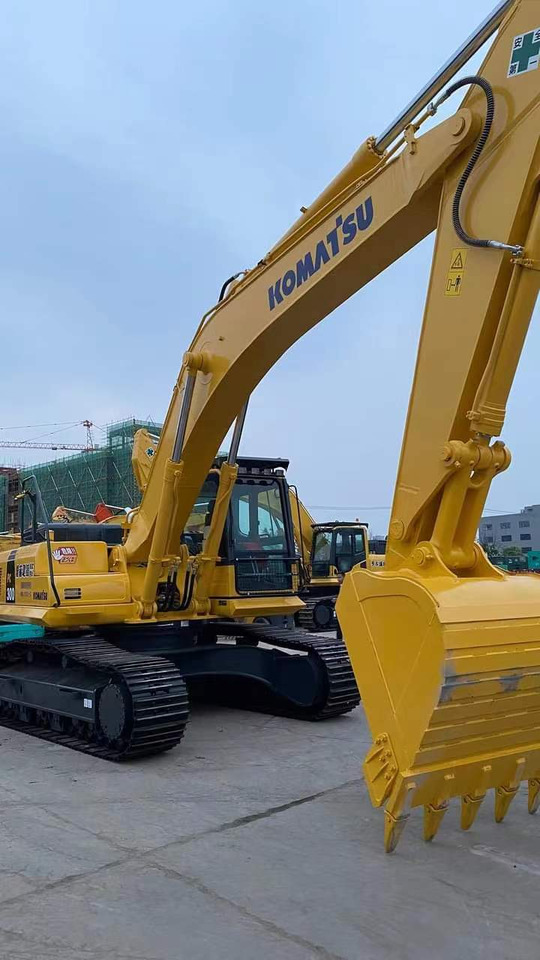 KOMATSU PC300-8 Excavator | Ultra Low Hours 4,200 | One Owner | Full Service History - حفارات زحافة: صور 3 KOMATSU PC300-8 Excavator | Ultra Low Hours 4,200 | One Owner | Full Service History - حفارات زحافة: صور 3