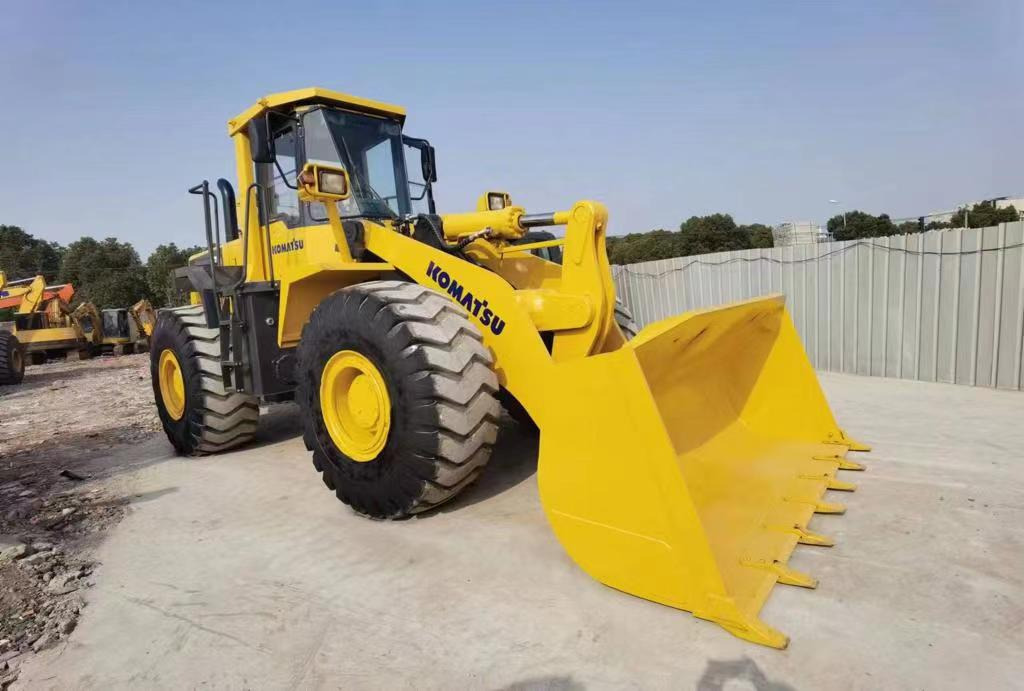 KOMATSU WA470 Wheel Loader Click for Discount - اللودر بعجل: صور 2 KOMATSU WA470 Wheel Loader Click for Discount - اللودر بعجل: صور 2