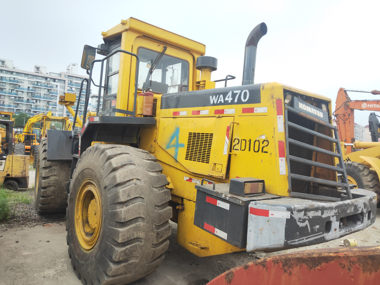 KOMATSU Wheel WA470-3 With a fork - اللودر بعجل: صور 4 KOMATSU Wheel WA470-3 With a fork - اللودر بعجل: صور 4