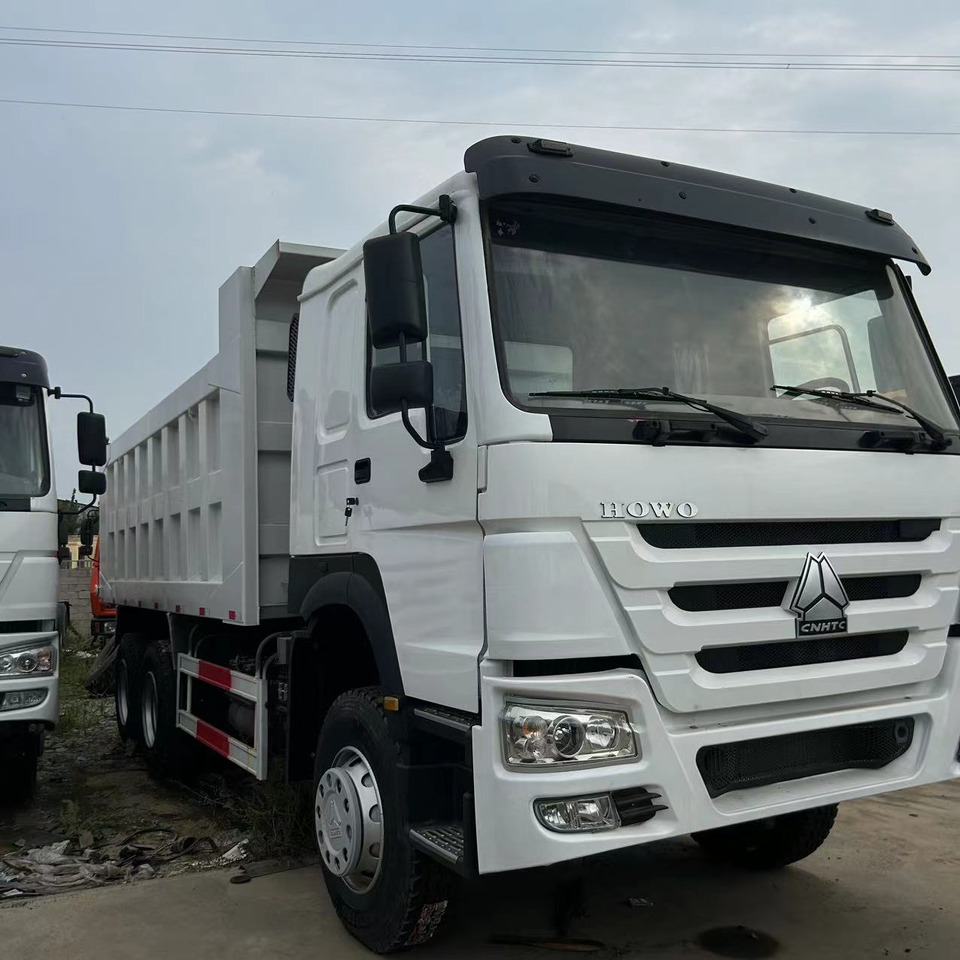 SINOTRUK HOWO 6x4 Dump Truck Click for Discount - قلابات: صور 5 SINOTRUK HOWO 6x4 Dump Truck Click for Discount - قلابات: صور 5