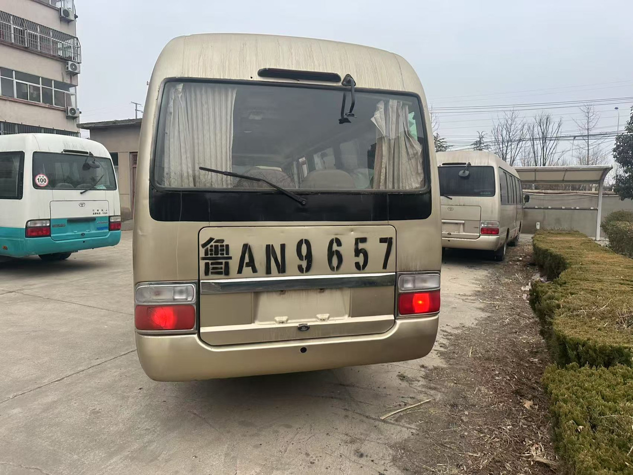 TOYOTA Coaster - حافلة صغيرة, ميكروباص: صور 4 TOYOTA Coaster - حافلة صغيرة, ميكروباص: صور 4