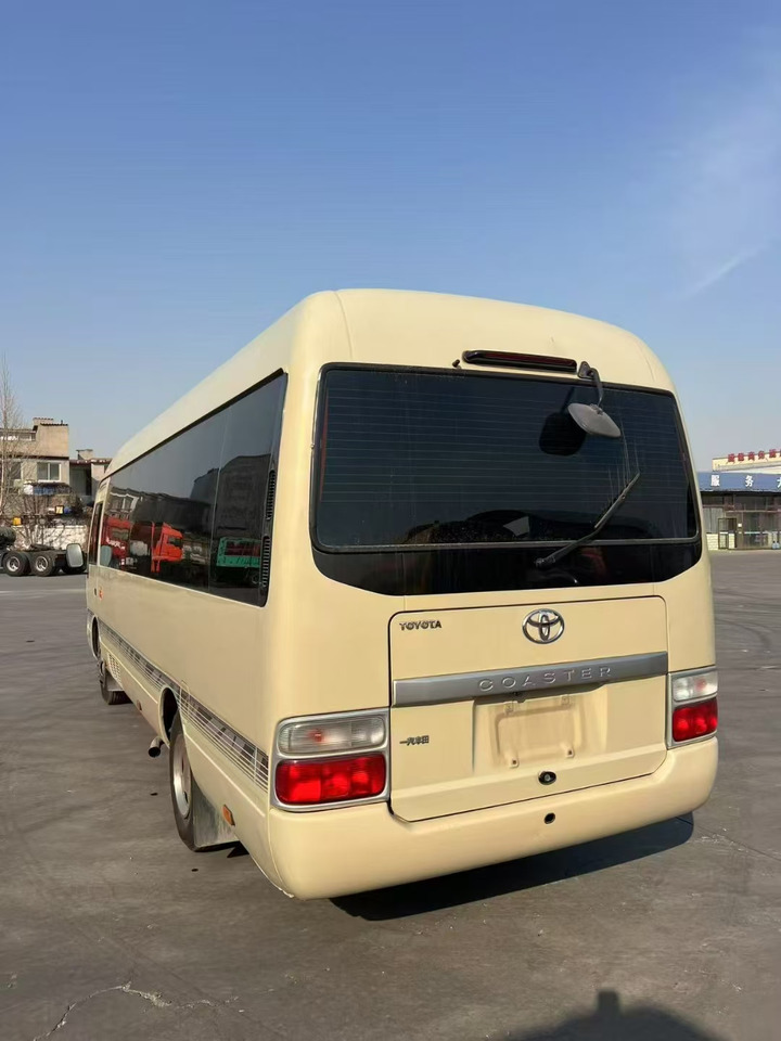 TOYOTA Coaster - حافلة صغيرة, ميكروباص: صور 5 TOYOTA Coaster - حافلة صغيرة, ميكروباص: صور 5