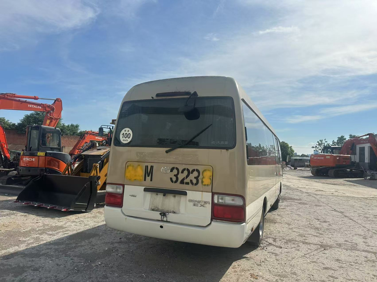 TOYOTA Coaster - حافلة صغيرة, ميكروباص: صور 3 TOYOTA Coaster - حافلة صغيرة, ميكروباص: صور 3