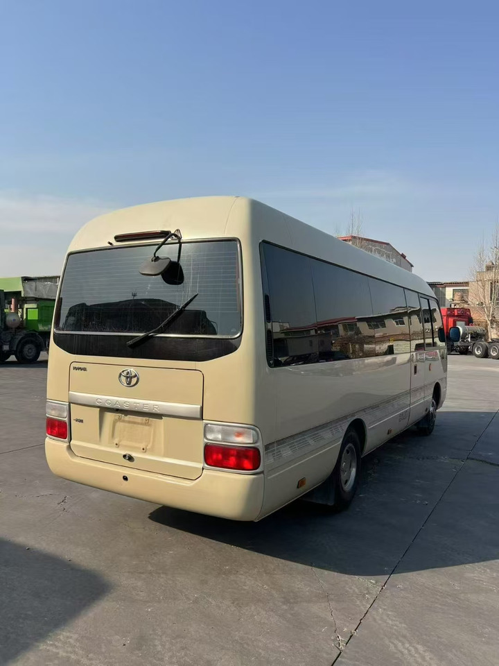 TOYOTA Coaster - حافلة صغيرة, ميكروباص: صور 4 TOYOTA Coaster - حافلة صغيرة, ميكروباص: صور 4