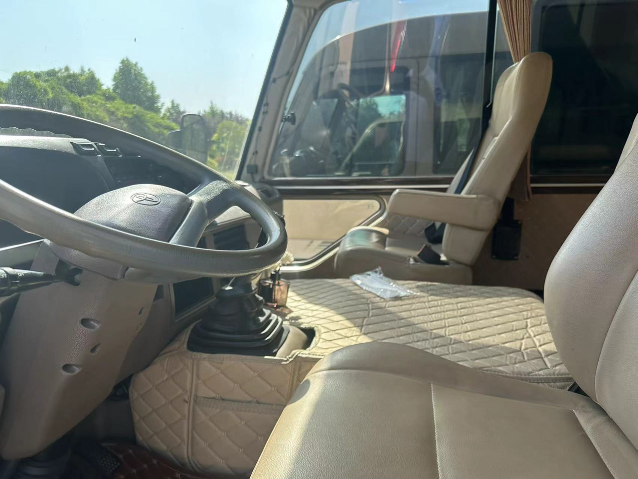 TOYOTA Mini Bus Click Here for Discount - سياحية حافلة: صور 5 TOYOTA Mini Bus Click Here for Discount - سياحية حافلة: صور 5