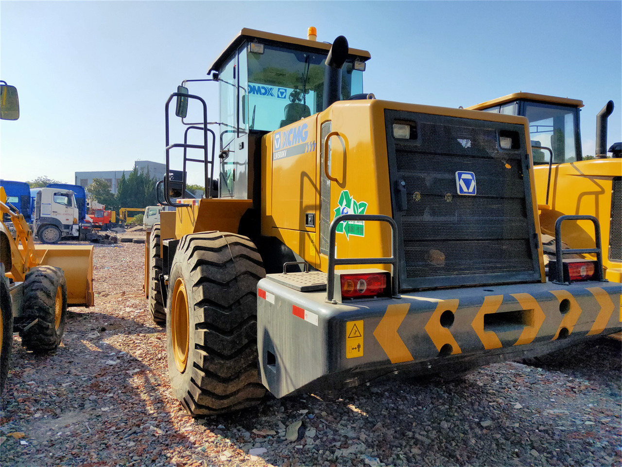 XCMG Wheel Loader LW500KV Click Here for Discount - اللودر بعجل: صور 2 XCMG Wheel Loader LW500KV Click Here for Discount - اللودر بعجل: صور 2