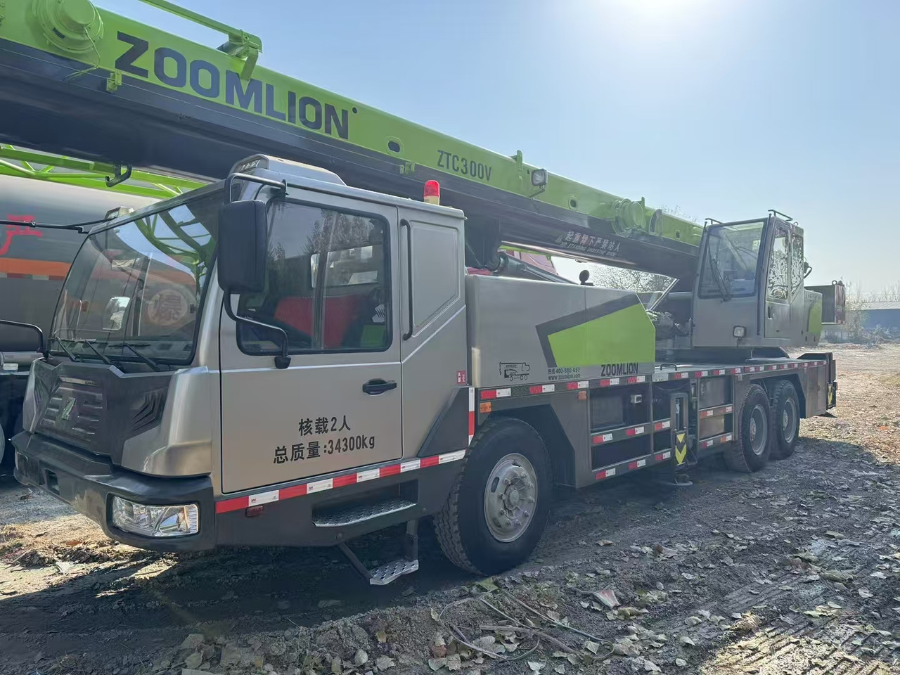 ZOOMLION Crane ZTC300V  30Ton - الرافعة: صور 4 ZOOMLION Crane ZTC300V  30Ton - الرافعة: صور 4