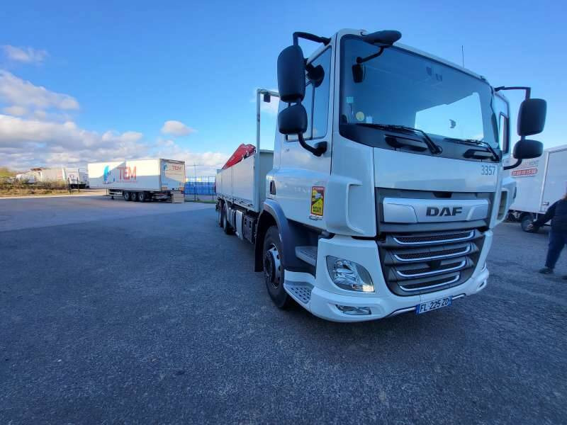 Camion Porteur CAMION GRUE 26 TONNES 410 CV 6X4 - شاحنات مسطحة, شاحنة كرين: صور 4 Camion Porteur CAMION GRUE 26 TONNES 410 CV 6X4 - شاحنات مسطحة, شاحنة كرين: صور 4