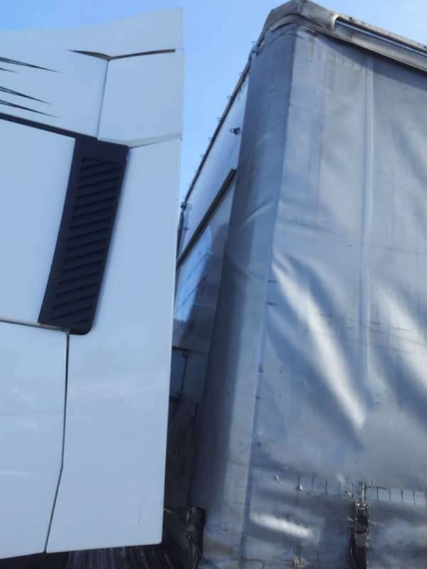 Semi-remorque 3 Essieux 38 TONNES 2 PORTES AR REHAUSSABLE - الخيمة نصف مقطورة: صور 2 Semi-remorque 3 Essieux 38 TONNES 2 PORTES AR REHAUSSABLE - الخيمة نصف مقطورة: صور 2