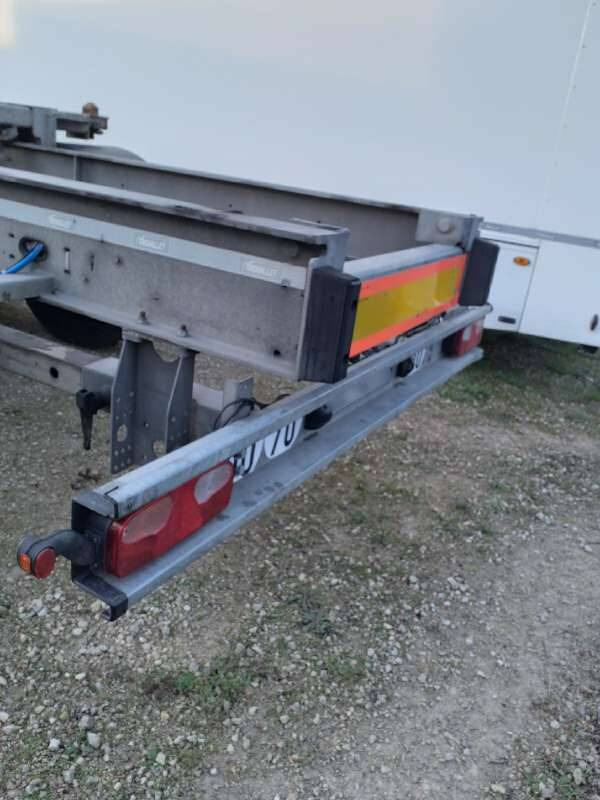 Semi-remorque 3 Essieux 38 TONNES CHARIOT COULISSANT - شاحنات الحاويات / جسم علوي قابل للتغيير نصف مقطورة: صور 2 Semi-remorque 3 Essieux 38 TONNES CHARIOT COULISSANT - شاحنات الحاويات / جسم علوي قابل للتغيير نصف مقطورة: صور 2