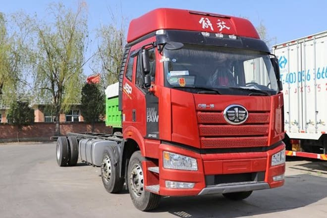 FAW New FAW JIEFANG Trucks for Sale in Qatar - الشاسيه شاحنة: صور 2 FAW New FAW JIEFANG Trucks for Sale in Qatar - الشاسيه شاحنة: صور 2