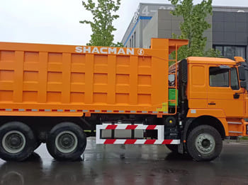 SHACMAN Shacman Truck Tractor for Sale in Tanzania - قلابات: صور 2 SHACMAN Shacman Truck Tractor for Sale in Tanzania - قلابات: صور 2