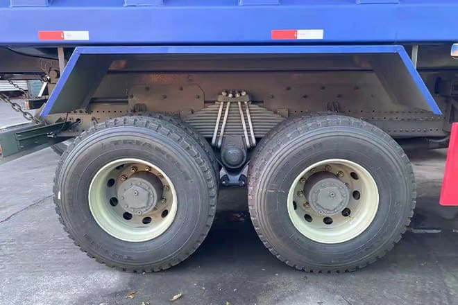 SINOTRUK Sinotruk Howo 380 New Dump Trucks for Sale in Côte d'Ivoire - قلابات: صور 3 SINOTRUK Sinotruk Howo 380 New Dump Trucks for Sale in Côte d'Ivoire - قلابات: صور 3