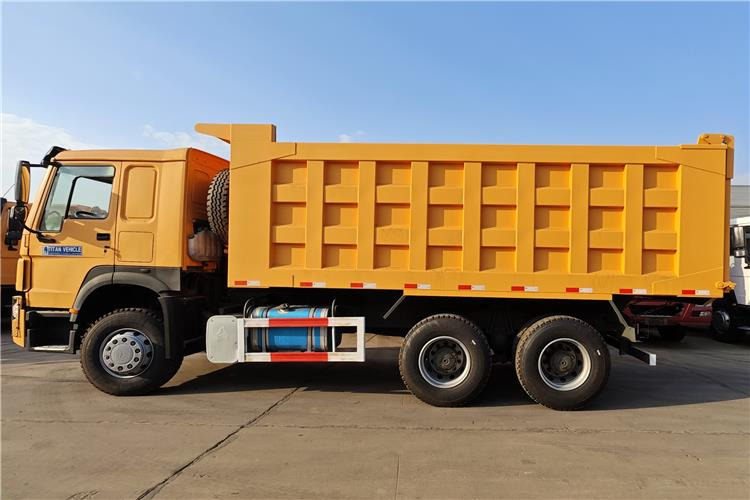 SINOTRUK Used Howo 371 hp Tipper Truck Price for Sale In Uganda - قلابات: صور 3 SINOTRUK Used Howo 371 hp Tipper Truck Price for Sale In Uganda - قلابات: صور 3