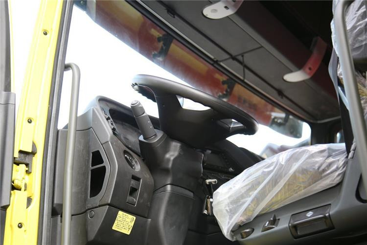 Sinotruk Used Sitrak 430 HP Truck Head for Sale In Ghana - شاحنة جرار: صور 4 Sinotruk Used Sitrak 430 HP Truck Head for Sale In Ghana - شاحنة جرار: صور 4