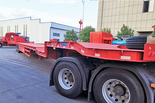 TITAN 3 Axle Extendable Drop Deck Trailers for Sale in Vietnam - عربة مسطحة منخفضة نصف مقطورة: صور 2 TITAN 3 Axle Extendable Drop Deck Trailers for Sale in Vietnam - عربة مسطحة منخفضة نصف مقطورة: صور 2