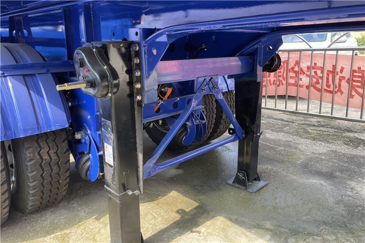 TITAN 4 Axle Dump Semi Trailer for Sale In Zambia - قلابة نصف مقطورة: صور 4 TITAN 4 Axle Dump Semi Trailer for Sale In Zambia - قلابة نصف مقطورة: صور 4