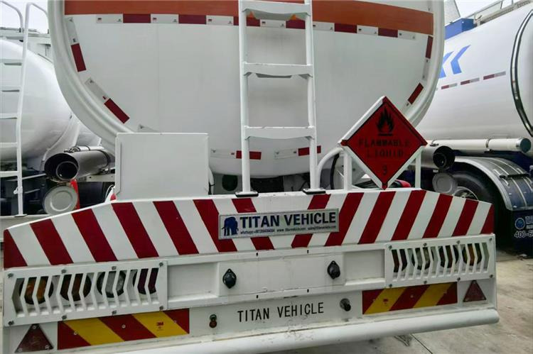 TITAN 4 Axle Fuel Tanker Trailer for Sale In Guyana - نصف مقطورة صهريج: صور 3 TITAN 4 Axle Fuel Tanker Trailer for Sale In Guyana - نصف مقطورة صهريج: صور 3