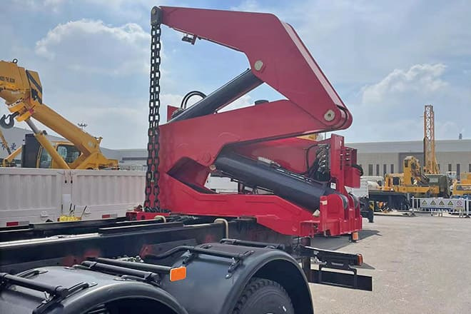 XCMG 20 Ft Side Lifter Truck for Sale in Papua New Guinea - شاحنات الحاويات / جسم علوي قابل للتغيير شاحنة: صور 2 XCMG 20 Ft Side Lifter Truck for Sale in Papua New Guinea - شاحنات الحاويات / جسم علوي قابل للتغيير شاحنة: صور 2