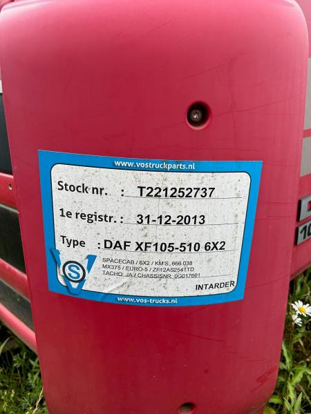 DAF XF105-510 Rouge Grenat - الكبائن - شاحنة: صور 2 DAF XF105-510 Rouge Grenat - الكبائن - شاحنة: صور 2