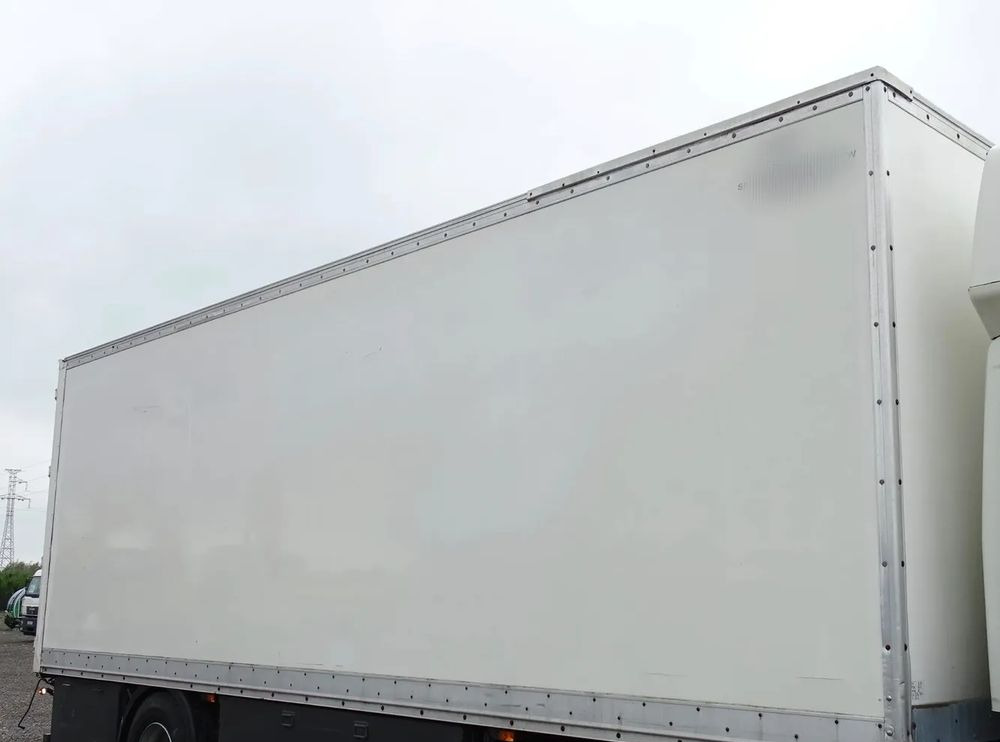 DAF LF 18.320 Kontener 20 palet - بصندوق مغلق شاحنة: صور 4 DAF LF 18.320 Kontener 20 palet - بصندوق مغلق شاحنة: صور 4