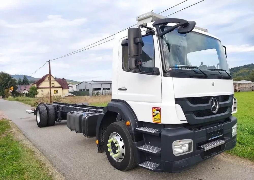 Mercedes-Benz AXOR 1829 rama do zabudowy blokada mostu - الشاسيه شاحنة: صور 3 Mercedes-Benz AXOR 1829 rama do zabudowy blokada mostu - الشاسيه شاحنة: صور 3