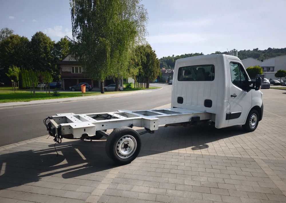 Renault MASTER 2,3 rama do zabudowy po obsłudze gotowy do jazdy - الشاسيه شاحنة: صور 4 Renault MASTER 2,3 rama do zabudowy po obsłudze gotowy do jazdy - الشاسيه شاحنة: صور 4