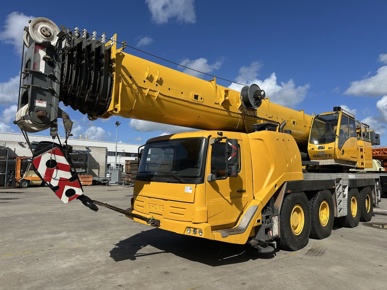 Grove Grove GMK 4100 L - رافعة لجميع التضاريس: صور 1 Grove Grove GMK 4100 L - رافعة لجميع التضاريس: صور 1