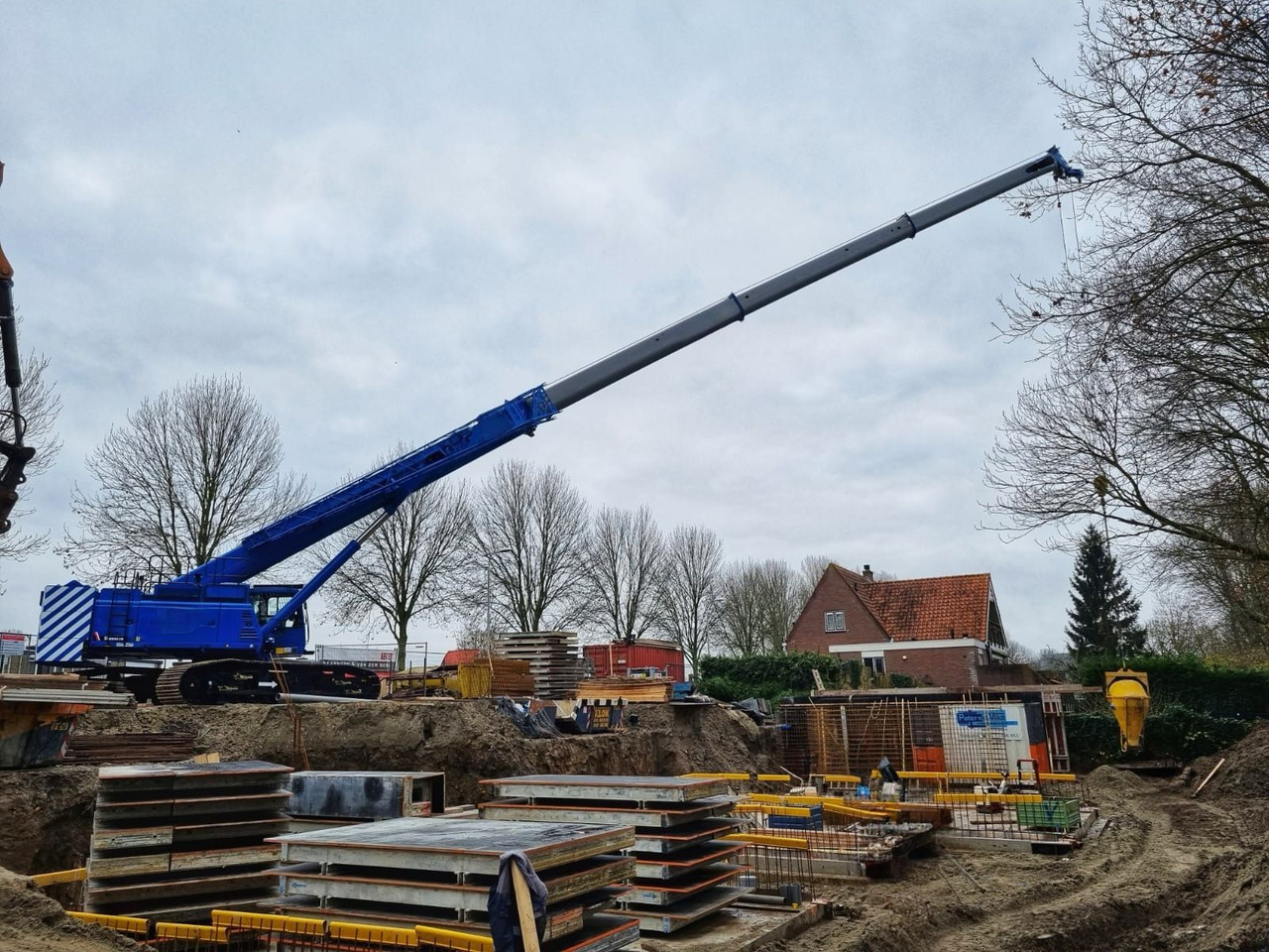 Sany SANY SCE 600TB - رافعة مجنزرة: صور 5 Sany SANY SCE 600TB - رافعة مجنزرة: صور 5