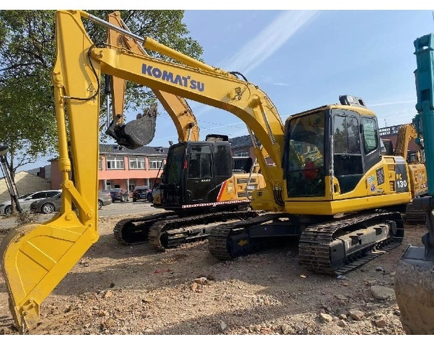 2022 Komatsu PC130 - حفارات زحافة: صور 4 2022 Komatsu PC130 - حفارات زحافة: صور 4