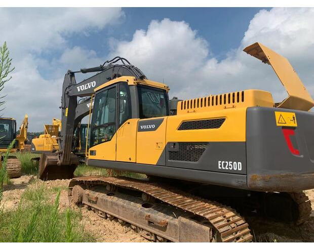 2023 Volvo EC250 - حفارات زحافة: صور 1 2023 Volvo EC250 - حفارات زحافة: صور 1