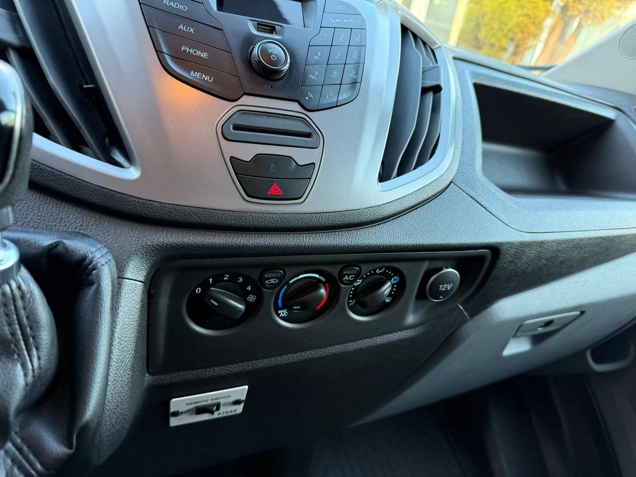 فان المدمجة Ford Transit: صور 12