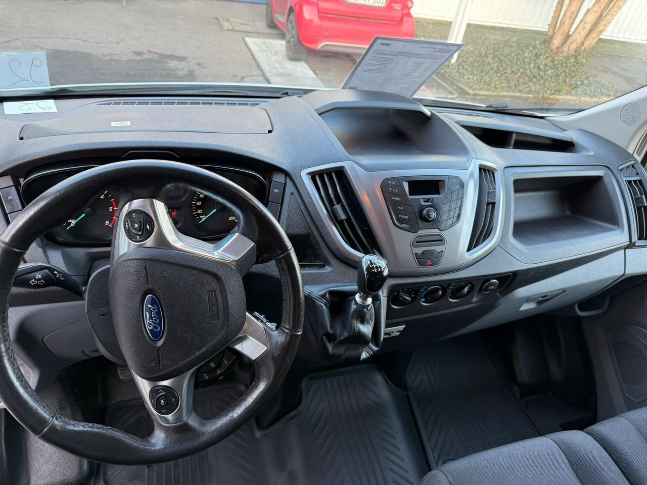 فان المدمجة Ford Transit: صور 7